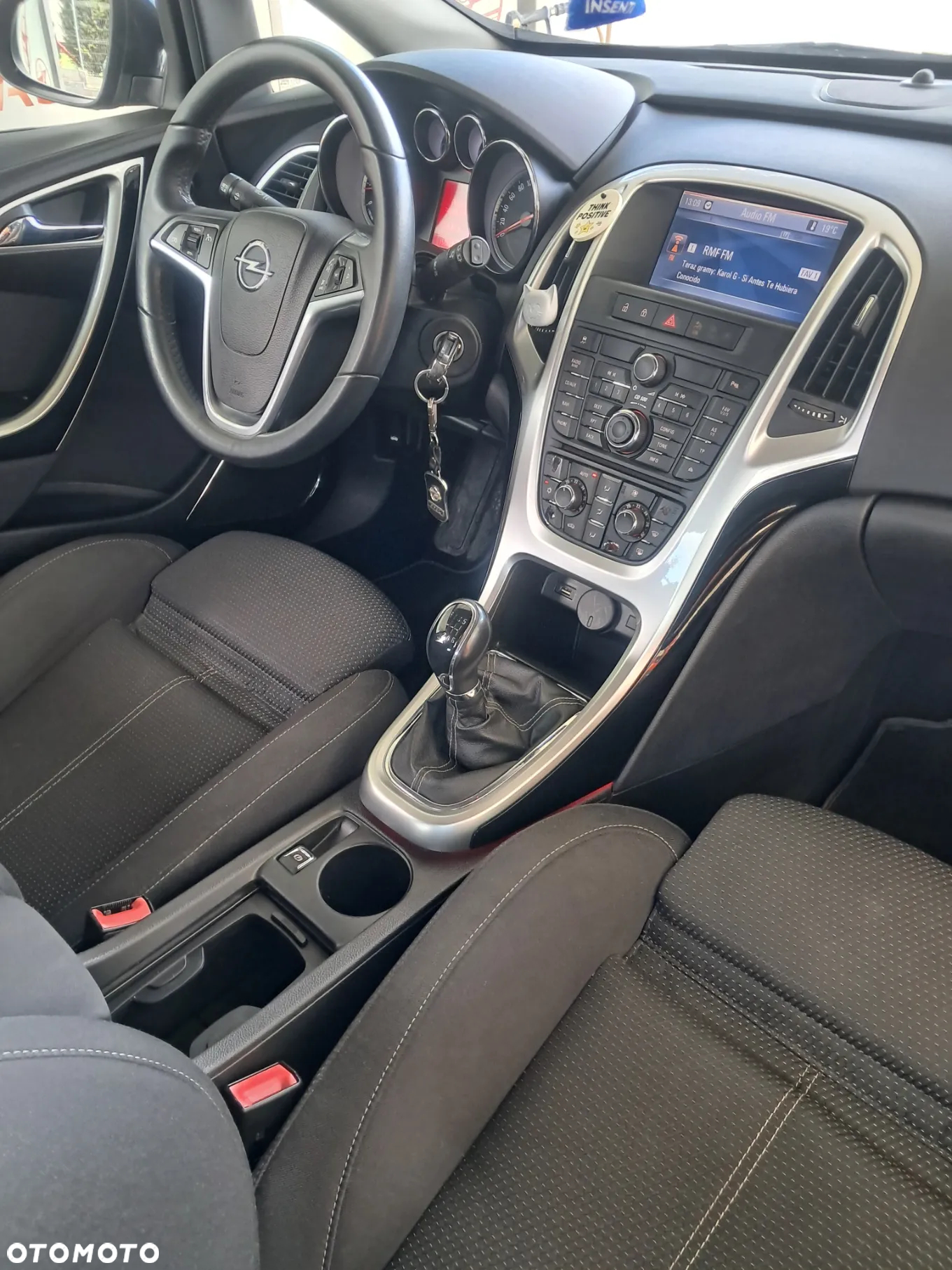 Opel Astra IV 1.4 T Cosmo - 22