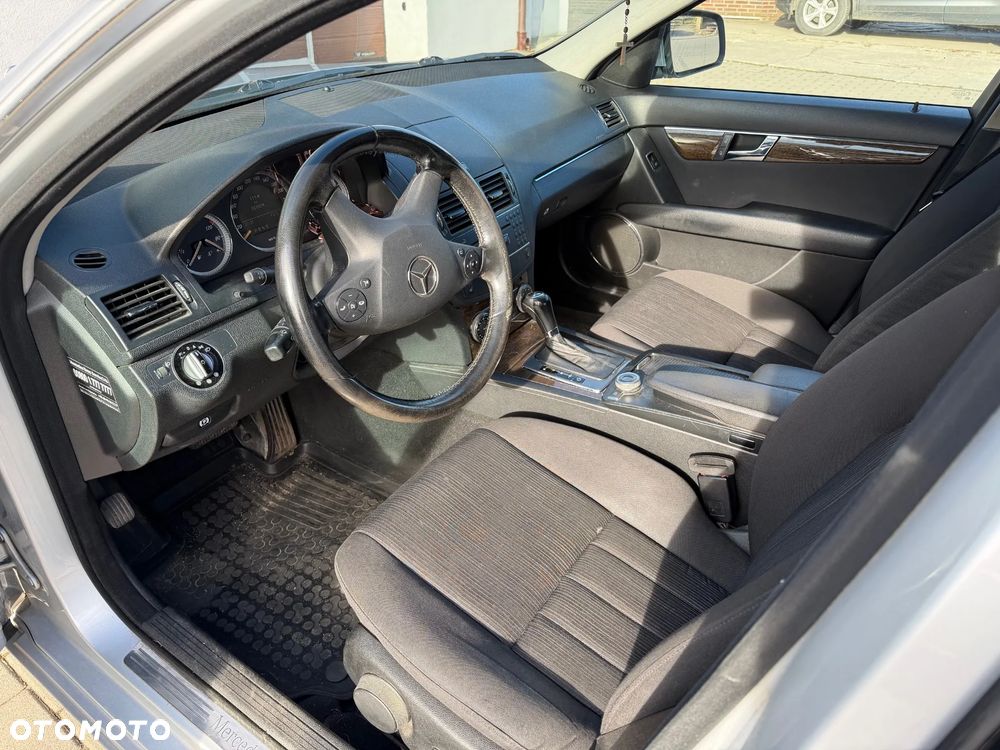 Mercedes-Benz Klasa C 220 CDI DPF Automatik Elegance - 8