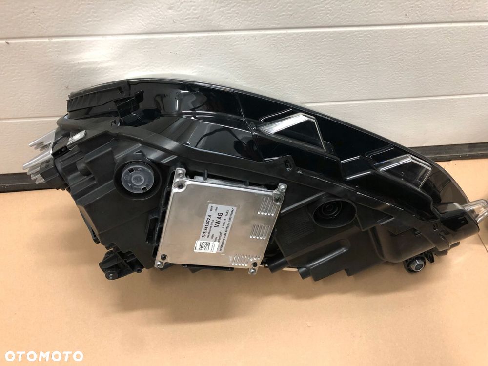 lampy full led vw golf sportsvan lift komplet 517941059a 517941060a brand - 10