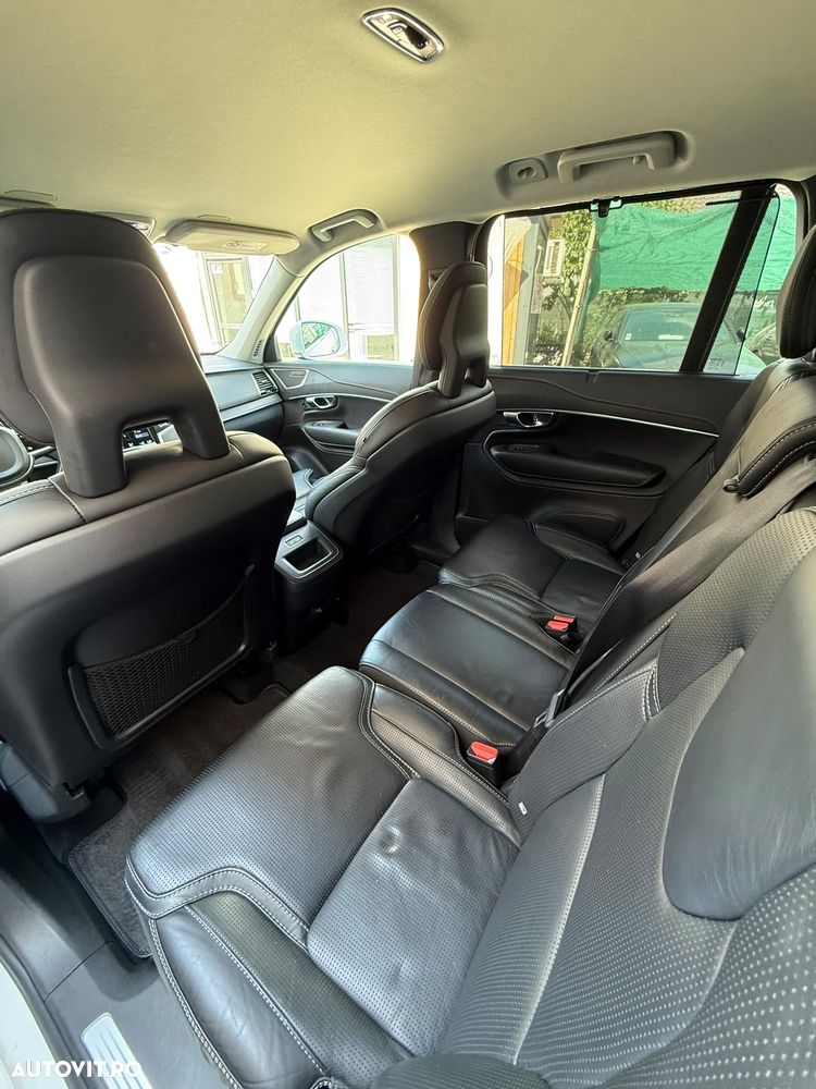 Volvo XC 90 - 12