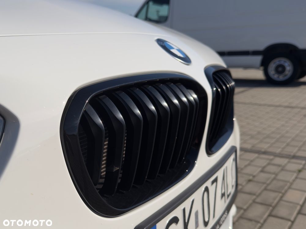 BMW Seria 1 120d xDrive M Sport sport - 34