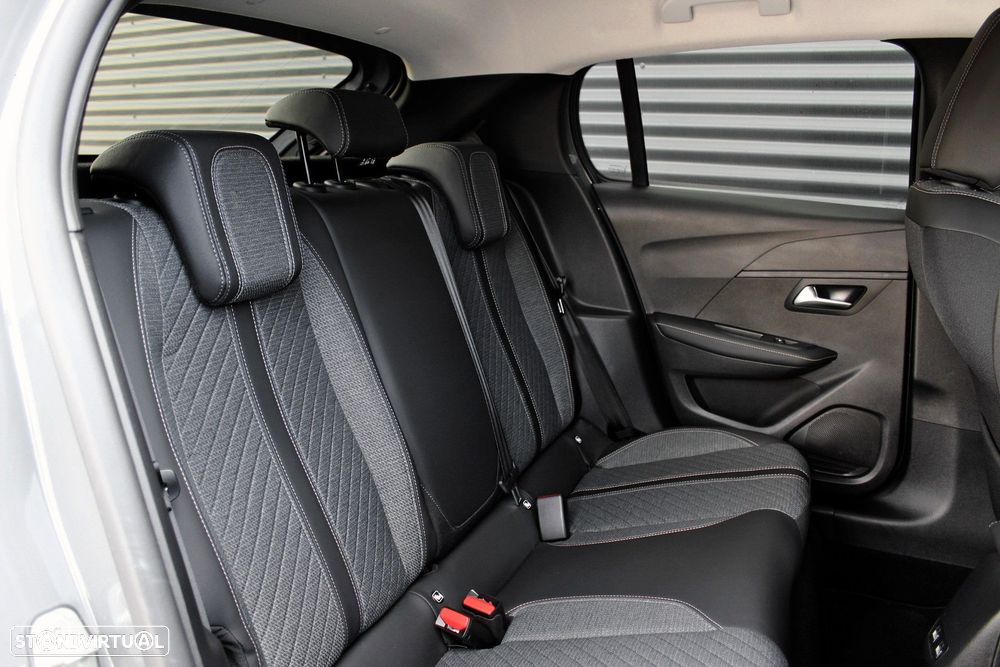 Peugeot e-208 50 kWh Style - 34