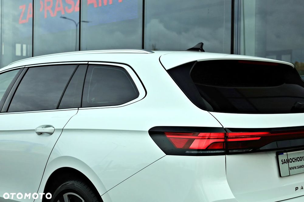 Volkswagen Passat Variant 2.0 TDI SCR Business Plus DSG - 12