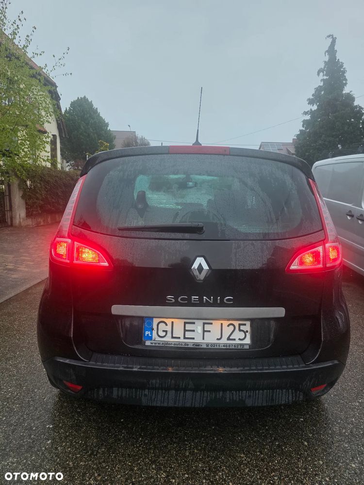 Renault Scenic 1.6 16V 110 TomTom Edition - 3