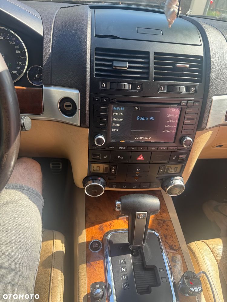 Volkswagen Touareg 3.0 V6 TDI DPF Tiptr - 13