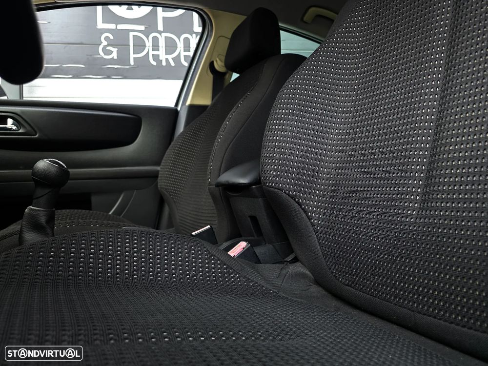 Citroën C4 1.6 HDi Exclusive Airdream - 50