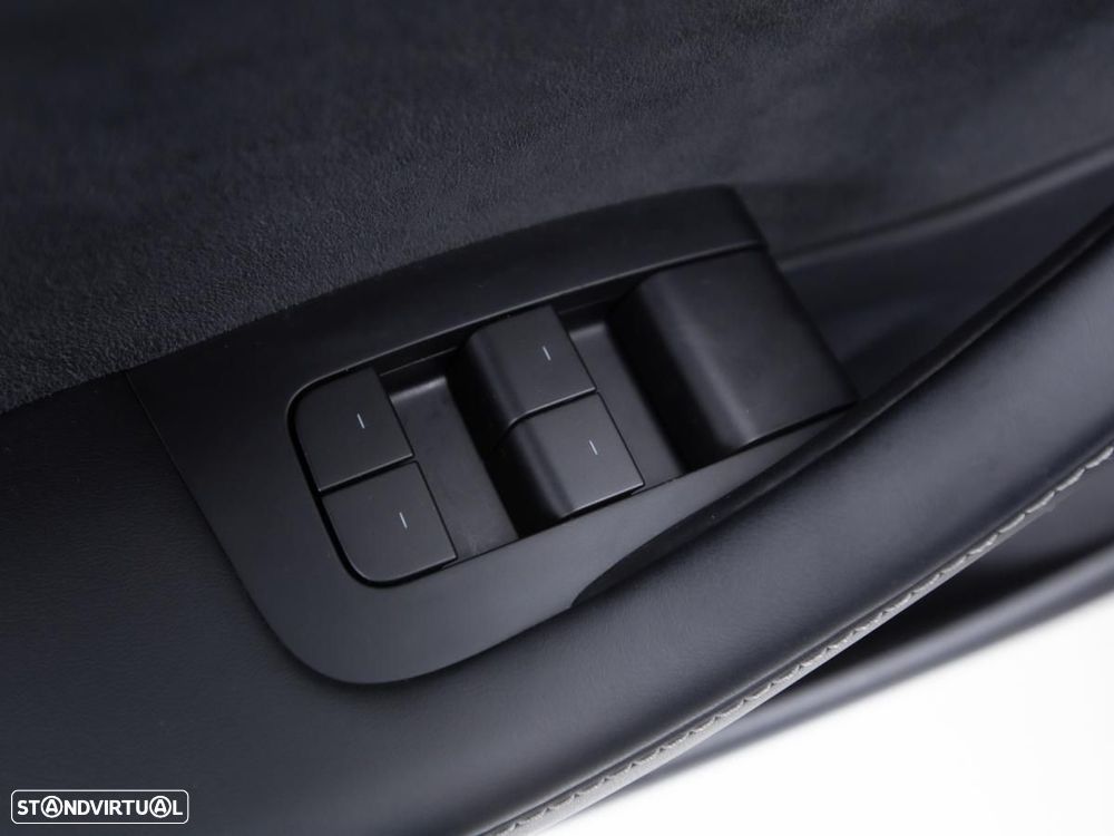 Tesla Model 3 Standard RWD Plus - 17