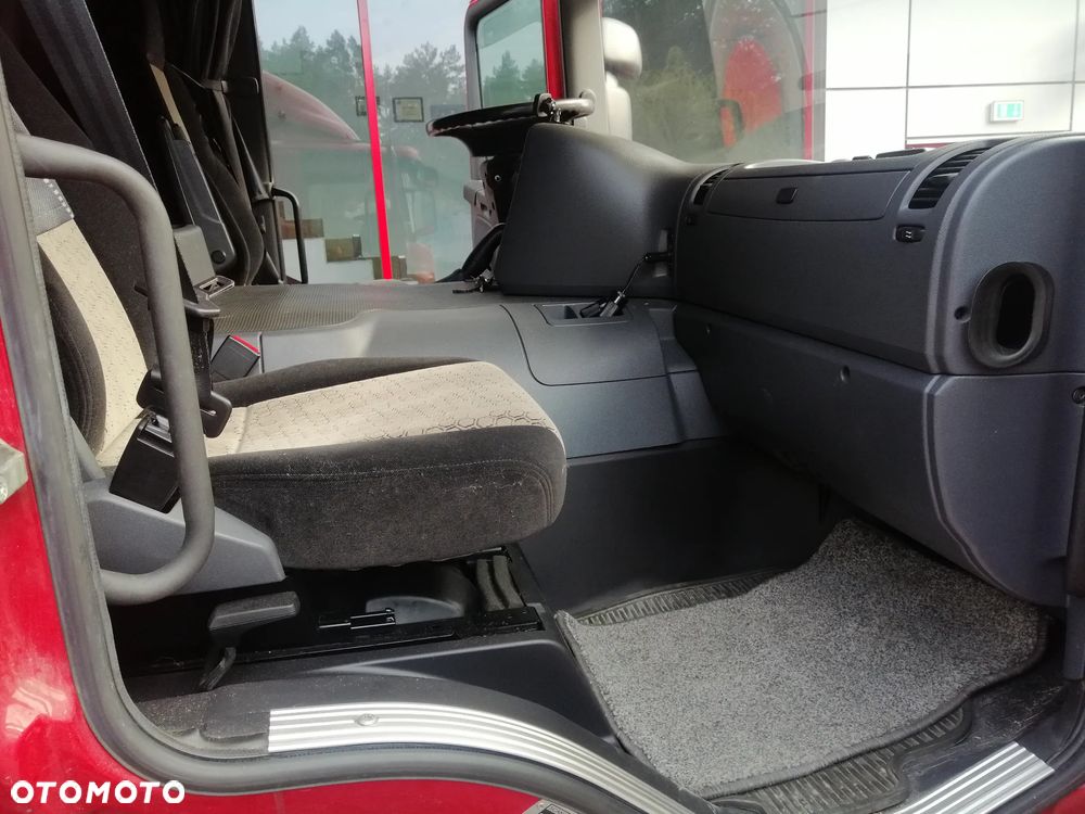 Scania IGLOCAR - 24