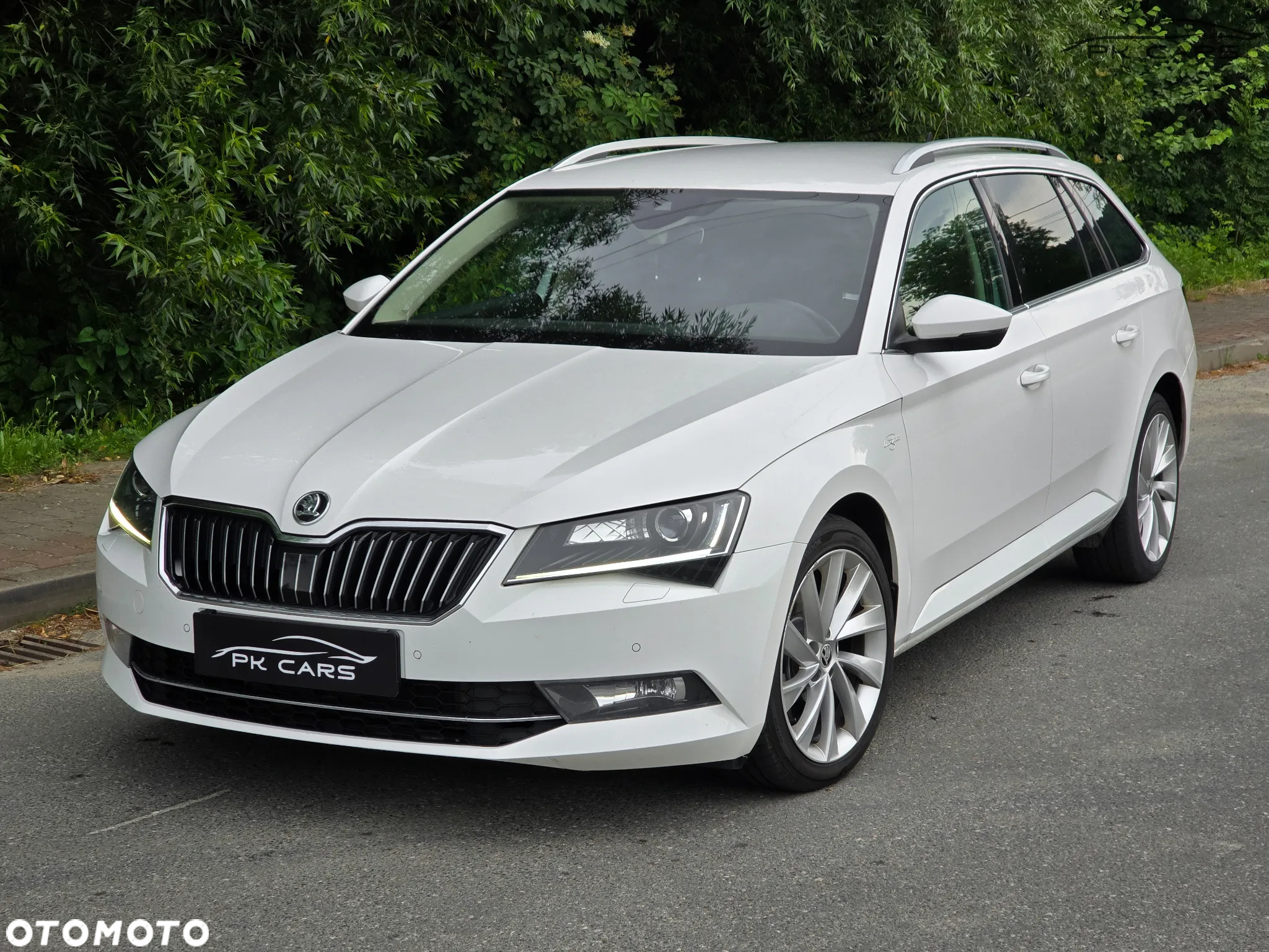 Skoda Superb Combi 2.0 TDI 4x4 DSG L&K - 3