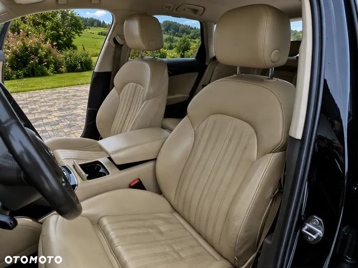 Audi A6 Avant - 10