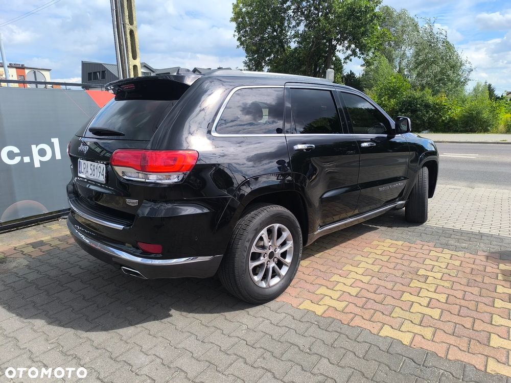 Jeep Grand Cherokee - 40