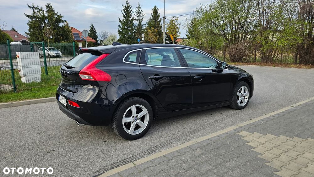 Volvo V40 D4 Momentum - 6
