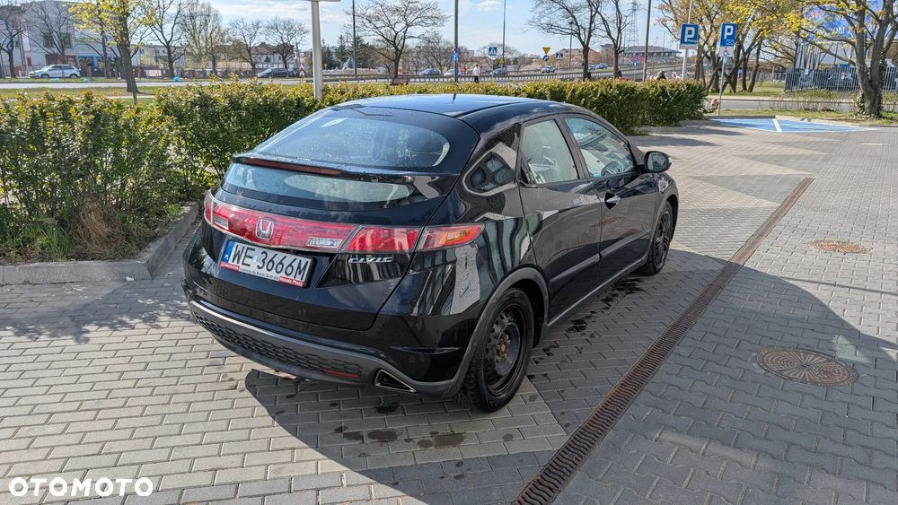 Honda Civic 1.8 Comfort - 4