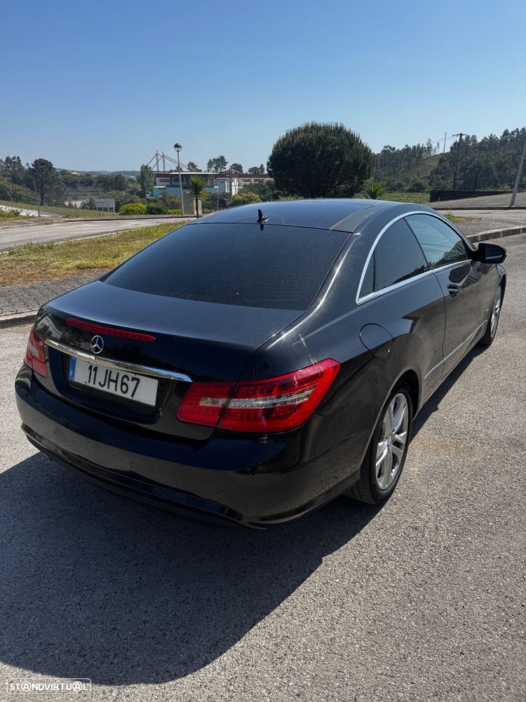 Mercedes-Benz E 250 CDi Elegance BlueEfficiency Auto - 4