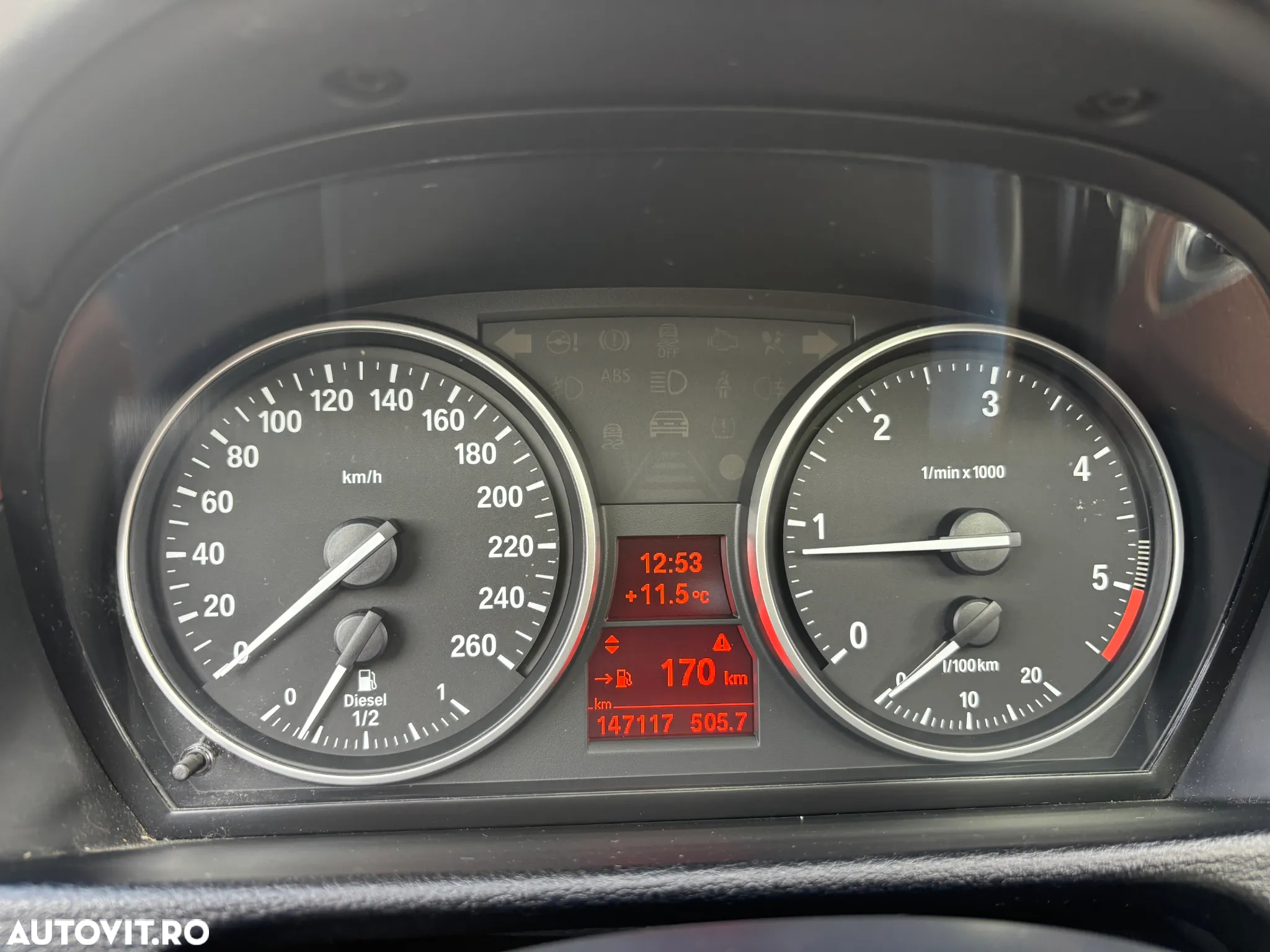 BMW X1 xDrive18d - 10