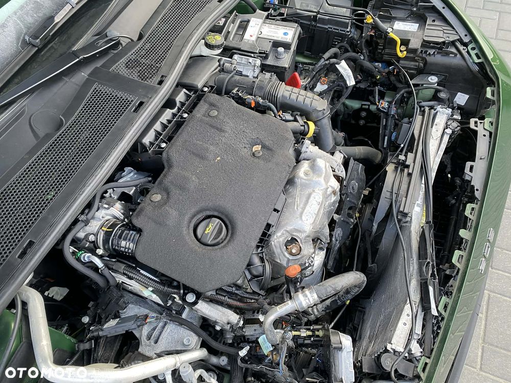 Peugeot 308 BlueHDi 130 EAT8 GT - 28