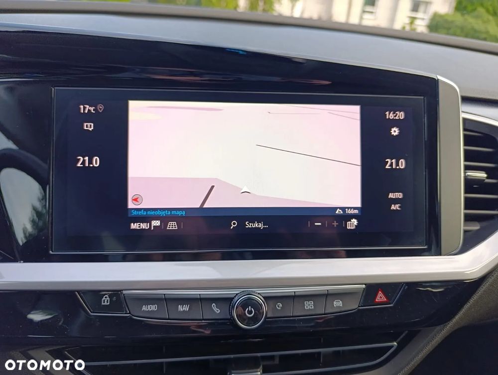 Opel Grandland 1.6 T PHEV Business Elegance - 22