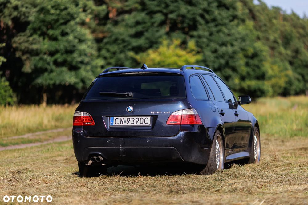 BMW Seria 5 530d xDrive - 9