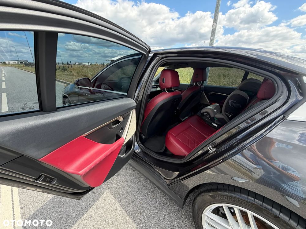 BMW Seria 5 520i mHEV - 10