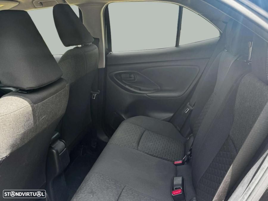 Toyota Yaris Cross 1.5 HDF Comfort Plus - 15