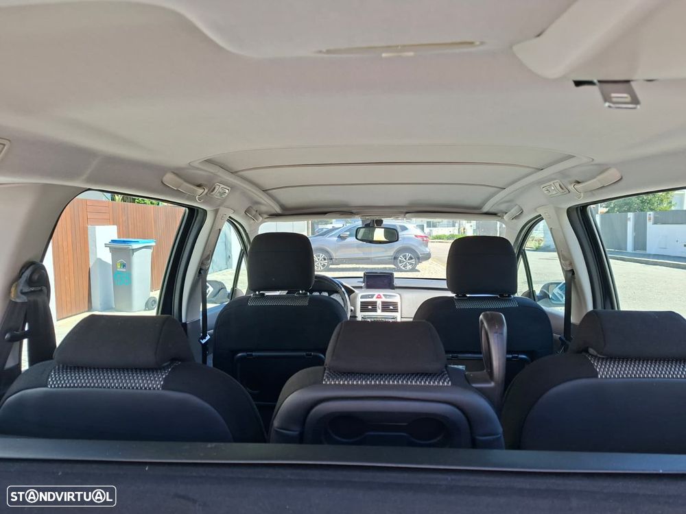 Peugeot 307 SW 1.6 HDi FAP SE Navteq - 8