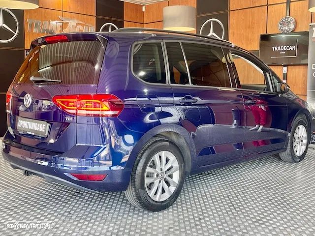 VW Touran 1.6 TDI Confortline - 4