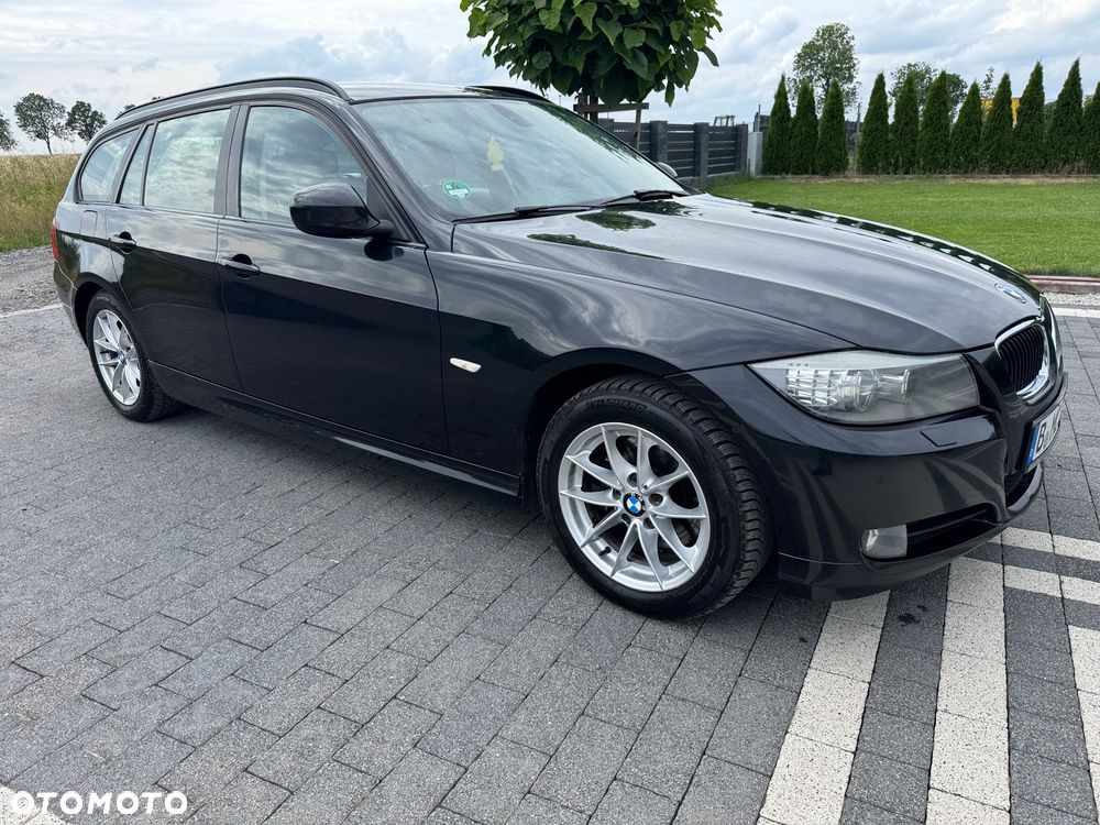 BMW Seria 3 318d - 10