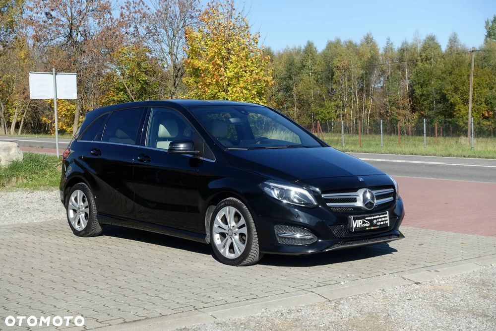 Mercedes-Benz B-Class 2015 photo 3