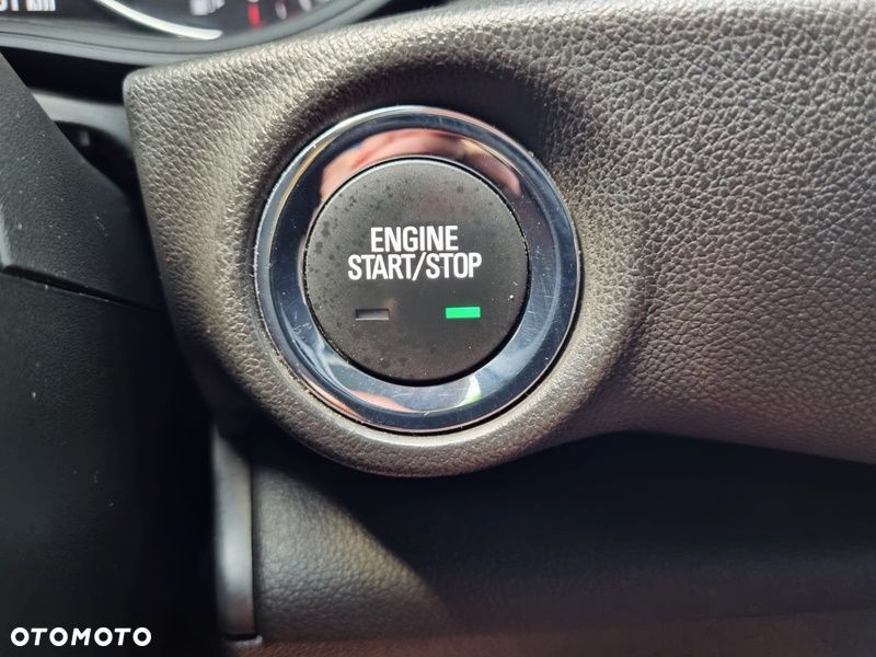 Opel Insignia 2.0 CDTI automatik Business Innovation - 21