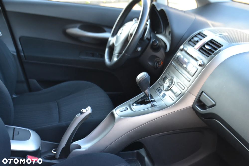 Toyota Auris 1.6 VVT-i Multimode Sol - 5