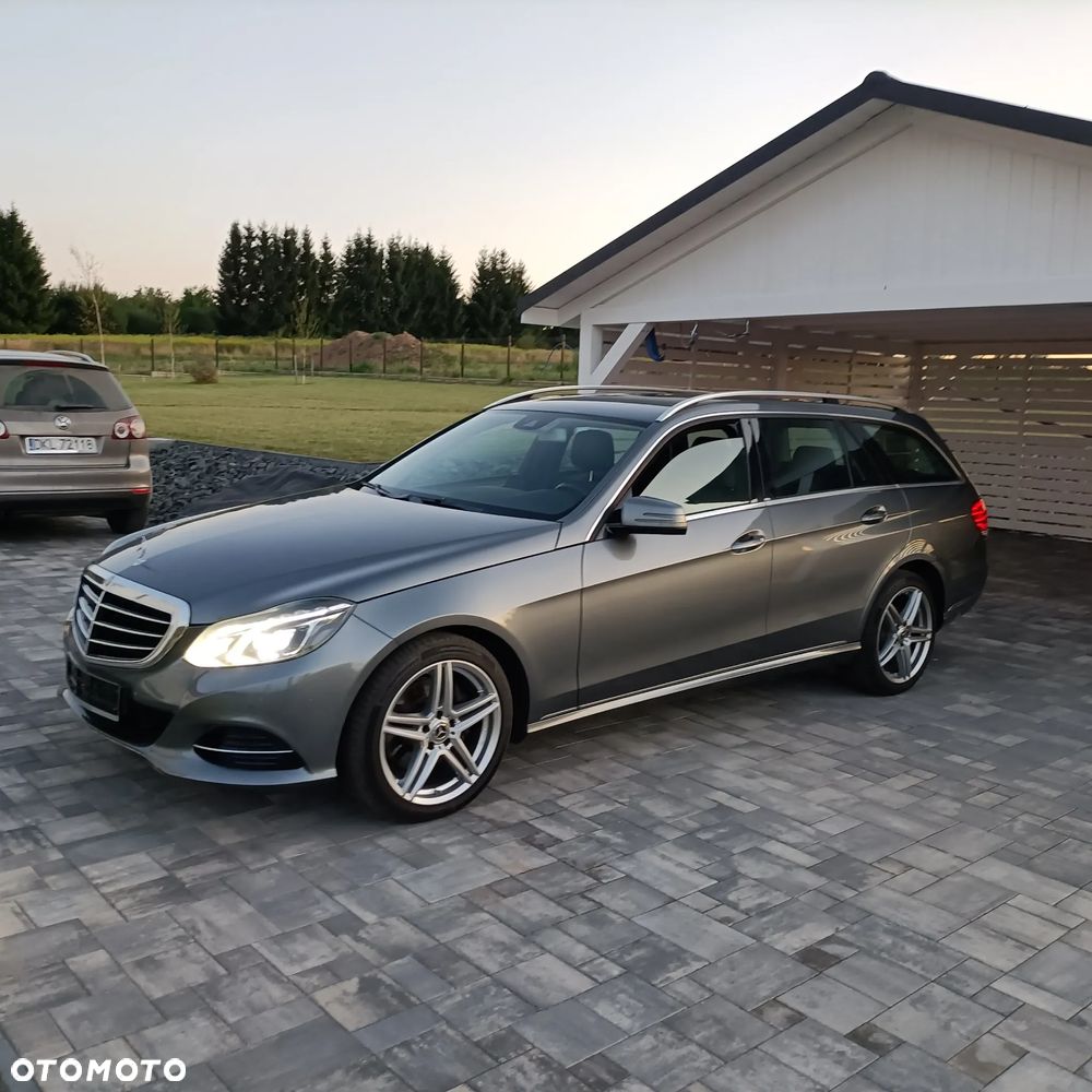 Mercedes-Benz Klasa E 300 T BlueTEC 7G-TRONIC - 5