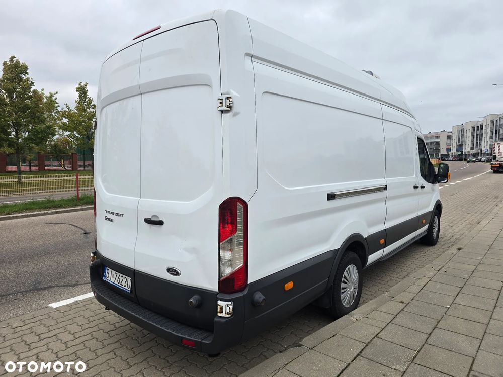 Ford Transit - 4