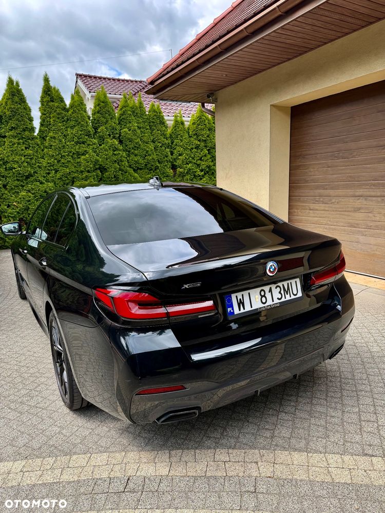 BMW Seria 5 520d xDrive MHEV Sport - 12