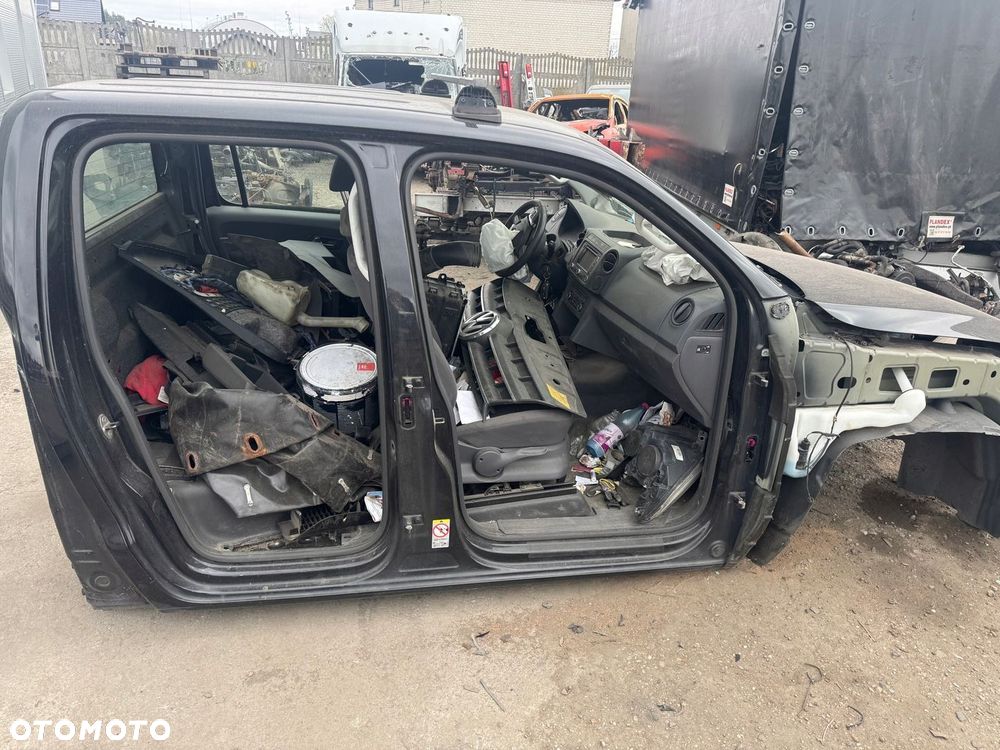 VW Amarok 2,0 TDI 180KM próg słupek poszycie - 1