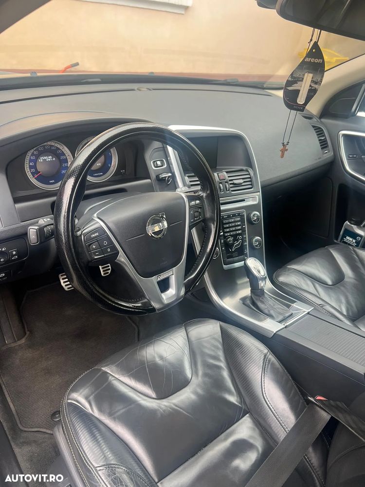 Volvo XC 60 D5 AWD Rdesign - 1