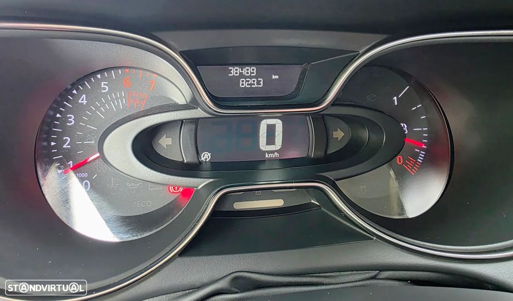 Renault Captur 0.9 TCE Exclusive - 26