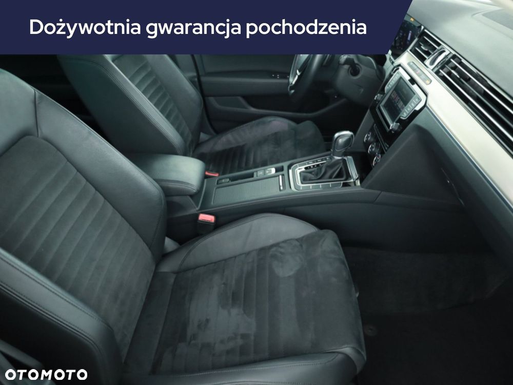 Volkswagen Passat Variant - 9