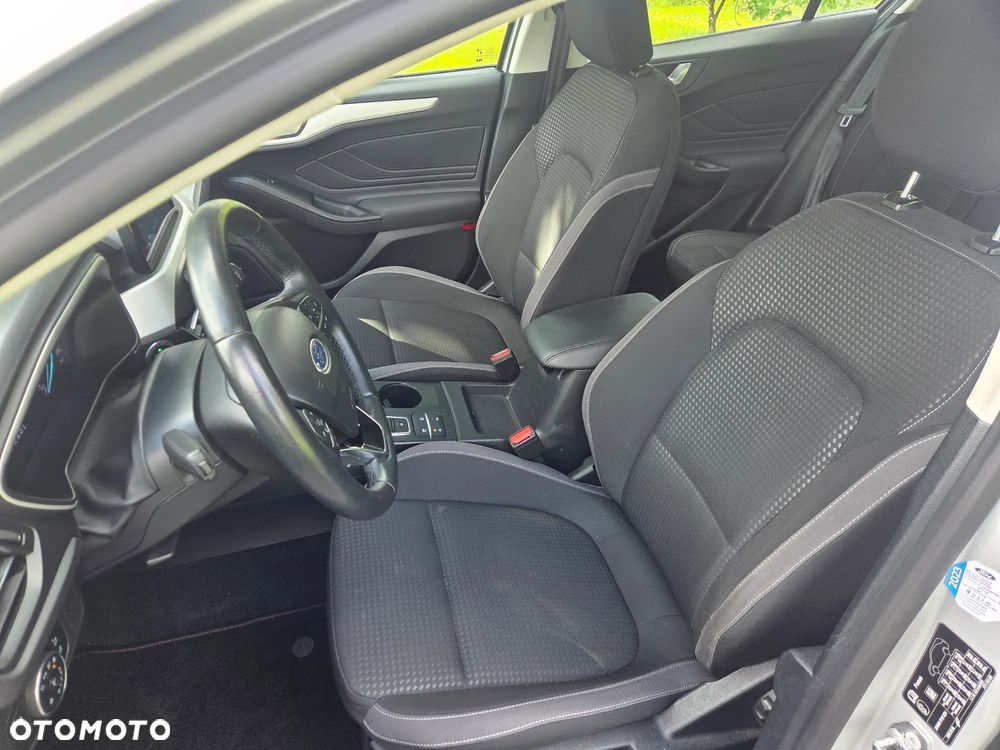 Ford Focus 1.5 EcoBlue Start-Stopp-System TITANIUM - 8