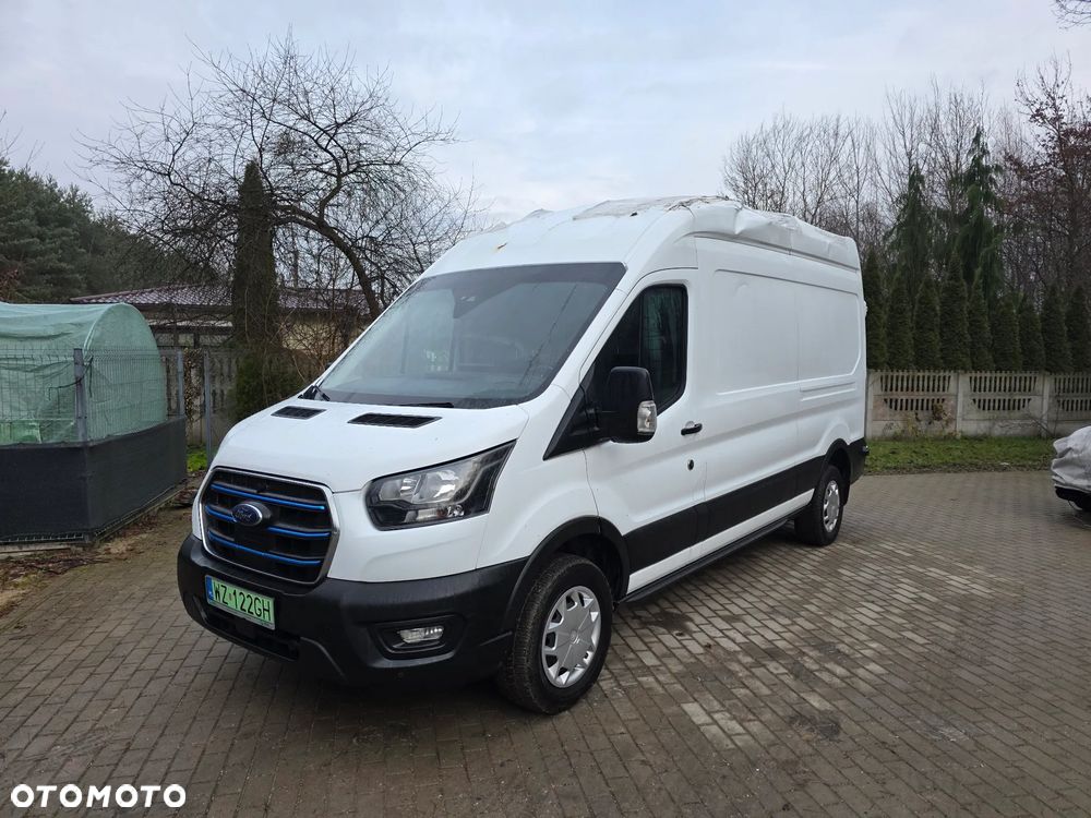 Ford Transit - 1