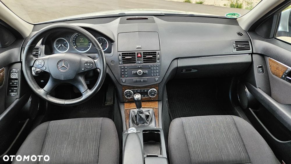 Mercedes-Benz Klasa C 180 Kompressor Elegance - 6