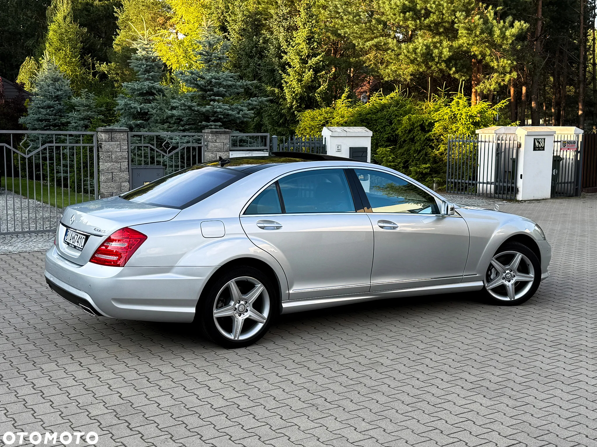 Mercedes-Benz Klasa S 500 L 4Matic 7G-TRONIC - 38