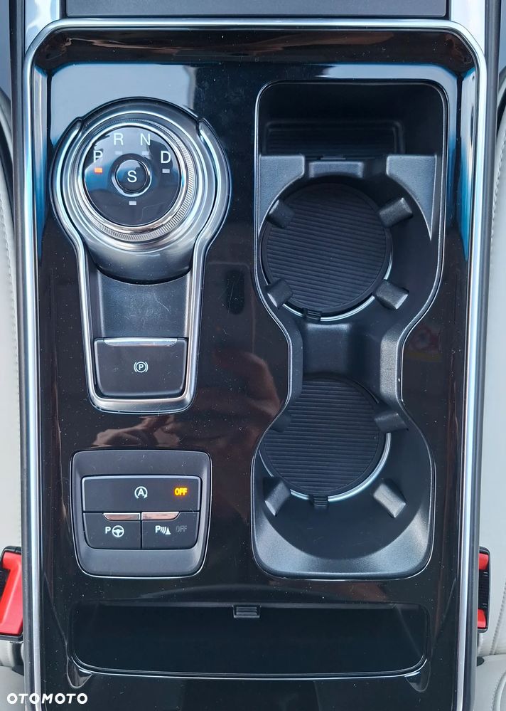 Ford Edge 2.0 EcoBlue Bi-Turbo 4x4 Vignale - 25