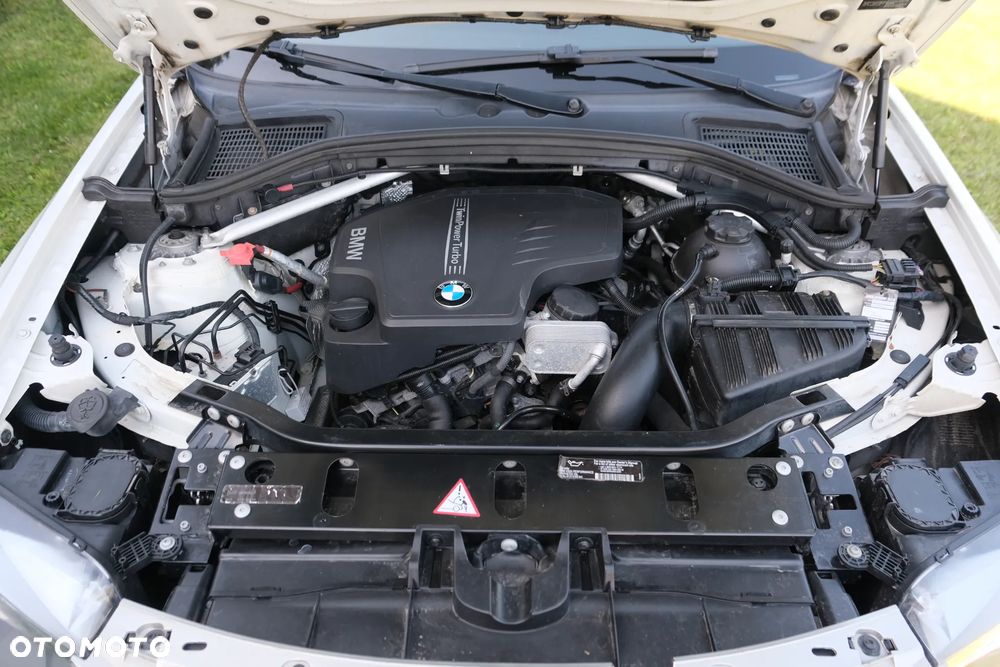 BMW X3 xDrive28i - 24