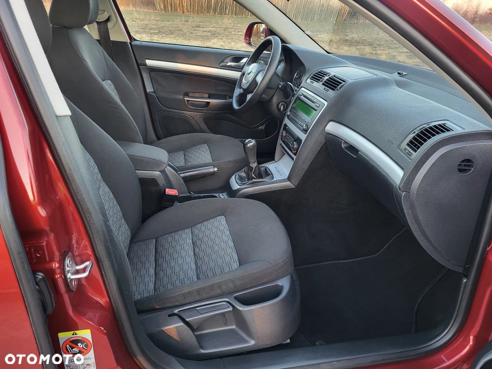 Skoda Octavia 1.4 TSI IMPULS EDITION - 12