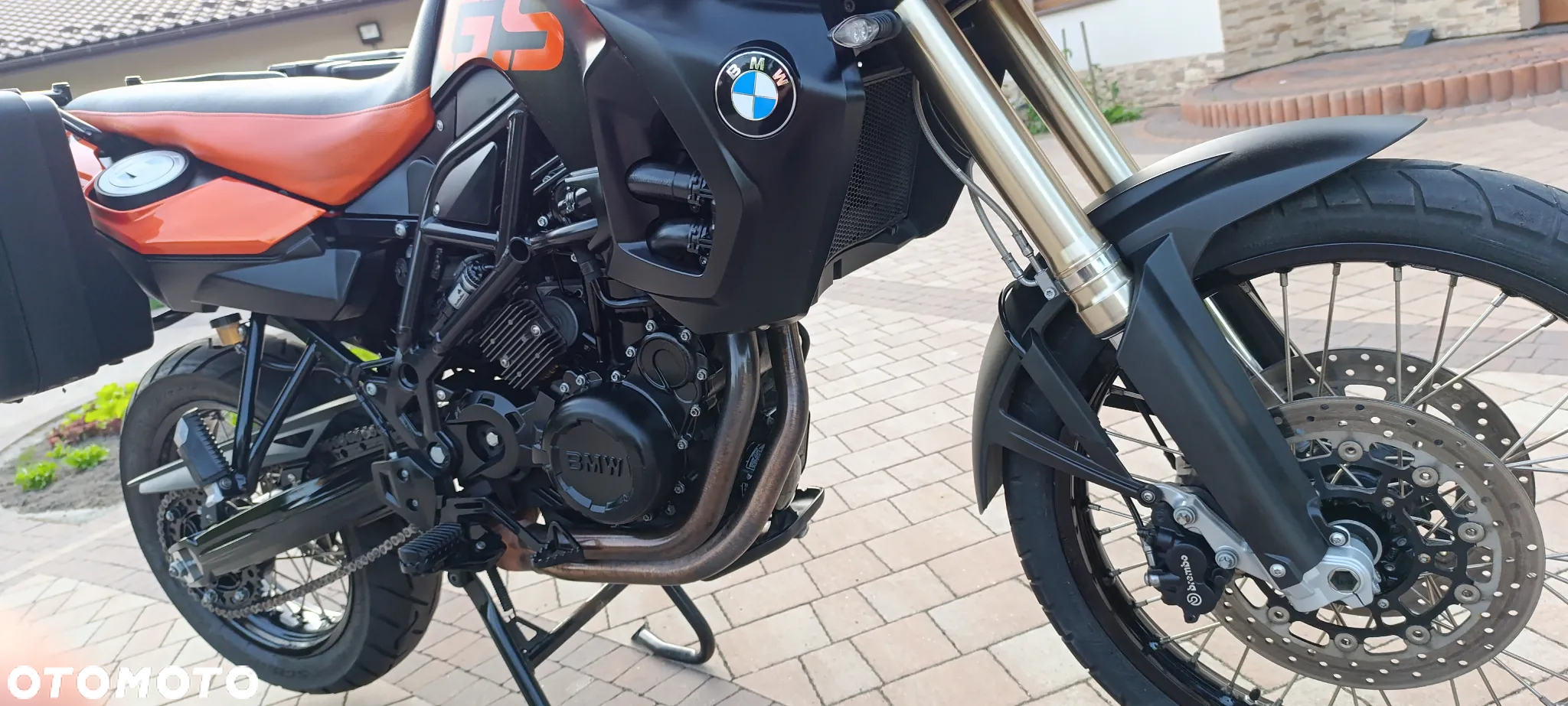 BMW F - 29
