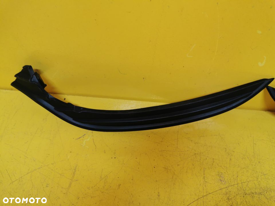 RENAULT CLIO IV ŚLIZG MOCOWANIE LAMPY LEWY PRAWY 260946277 - 2