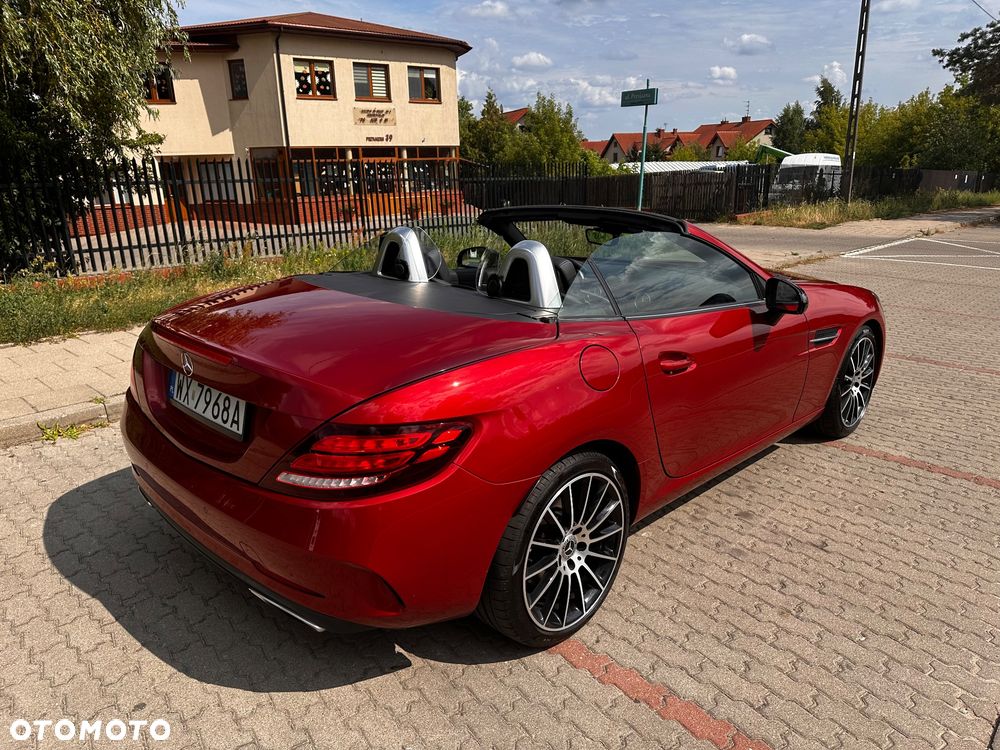 Mercedes-Benz SLC - 4