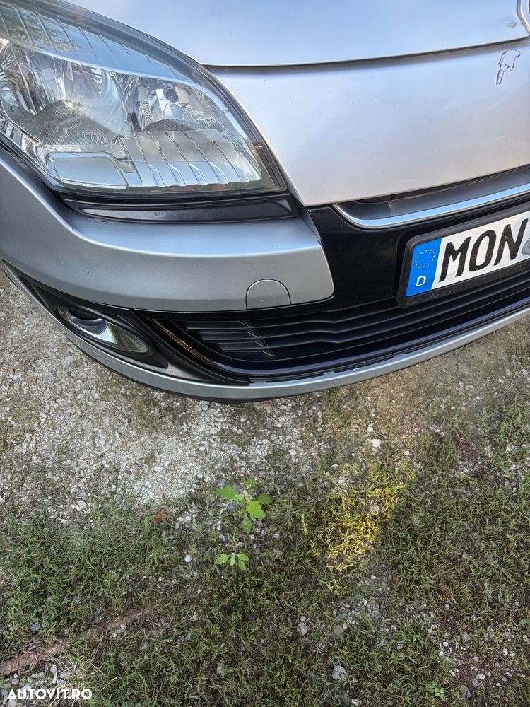 Renault Megane 1.5 dCi Dynamique - 6