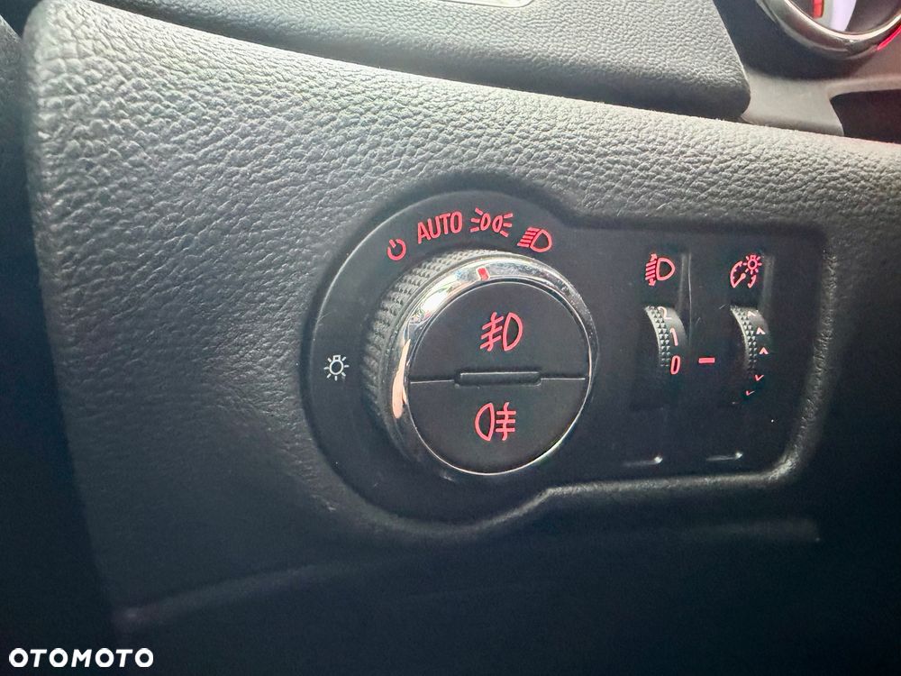 Opel Astra 1.4 Turbo Edition Sport - 13