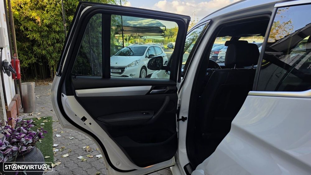 BMW X3 20 d xDrive Pack M - 13